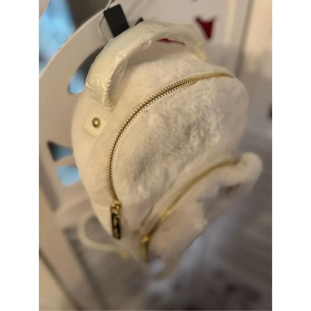 Betsey Johnson Puppy Dog frenchie french bulldog  Backpack white fur mini bag